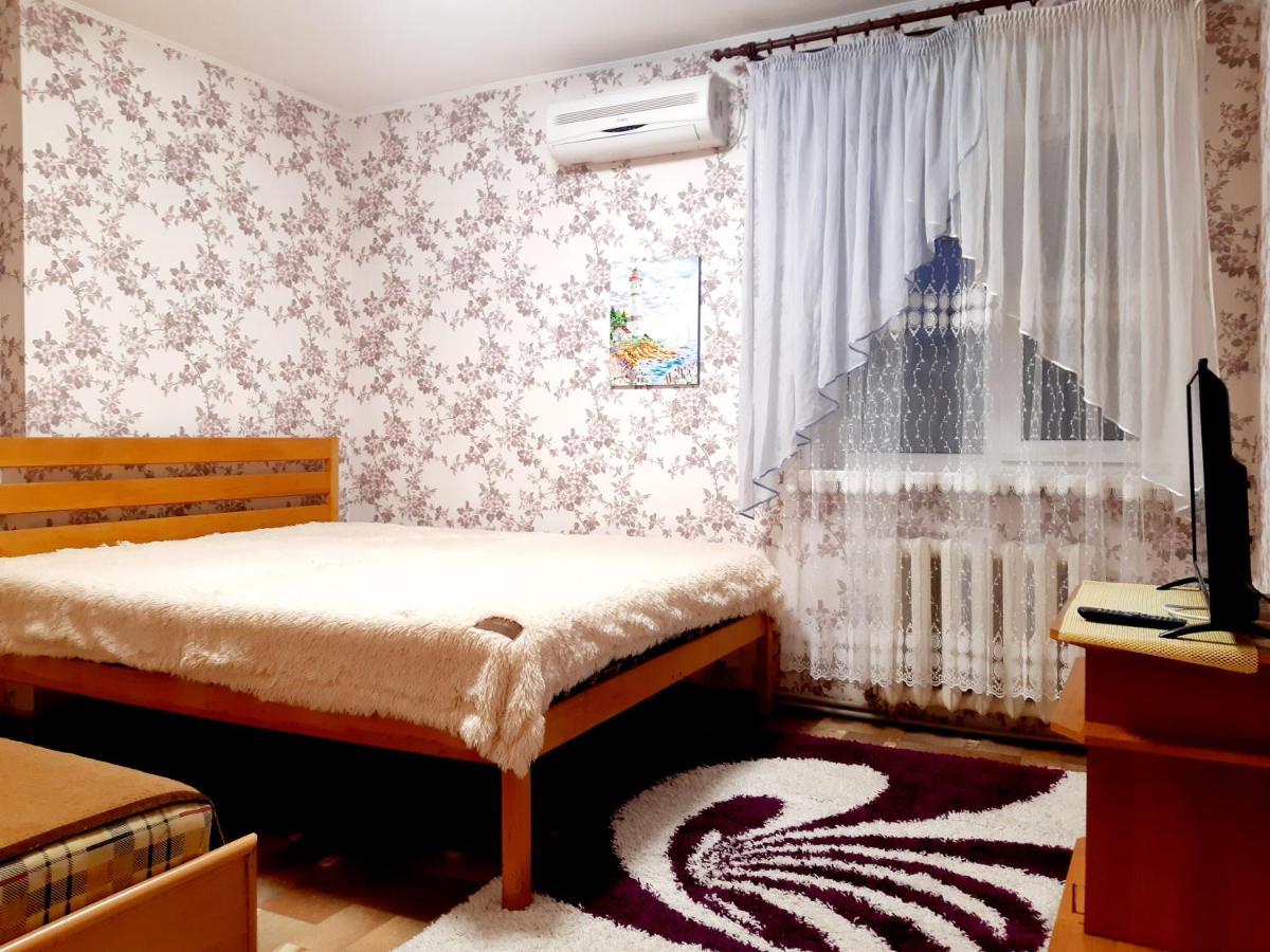 Шевченко 2 Apartment โครโปนิตสกี ภายนอก รูปภาพ