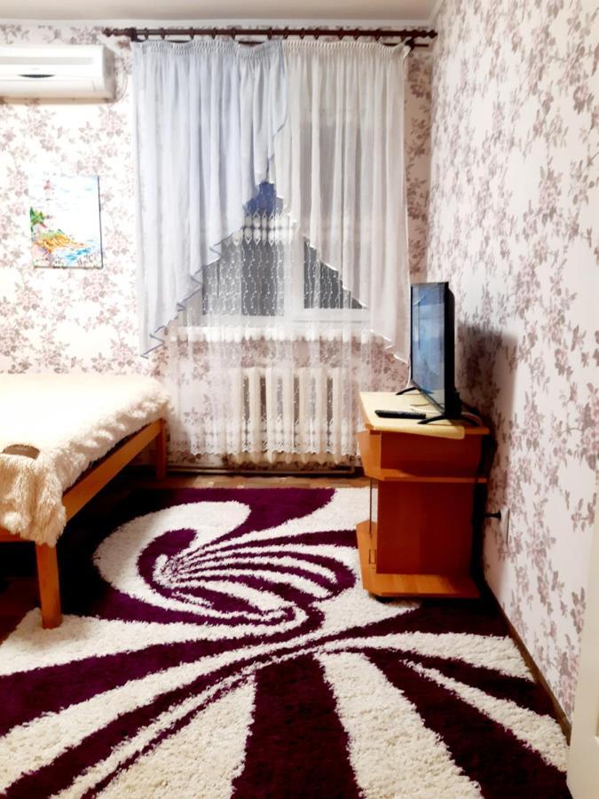Шевченко 2 Apartment โครโปนิตสกี ภายนอก รูปภาพ